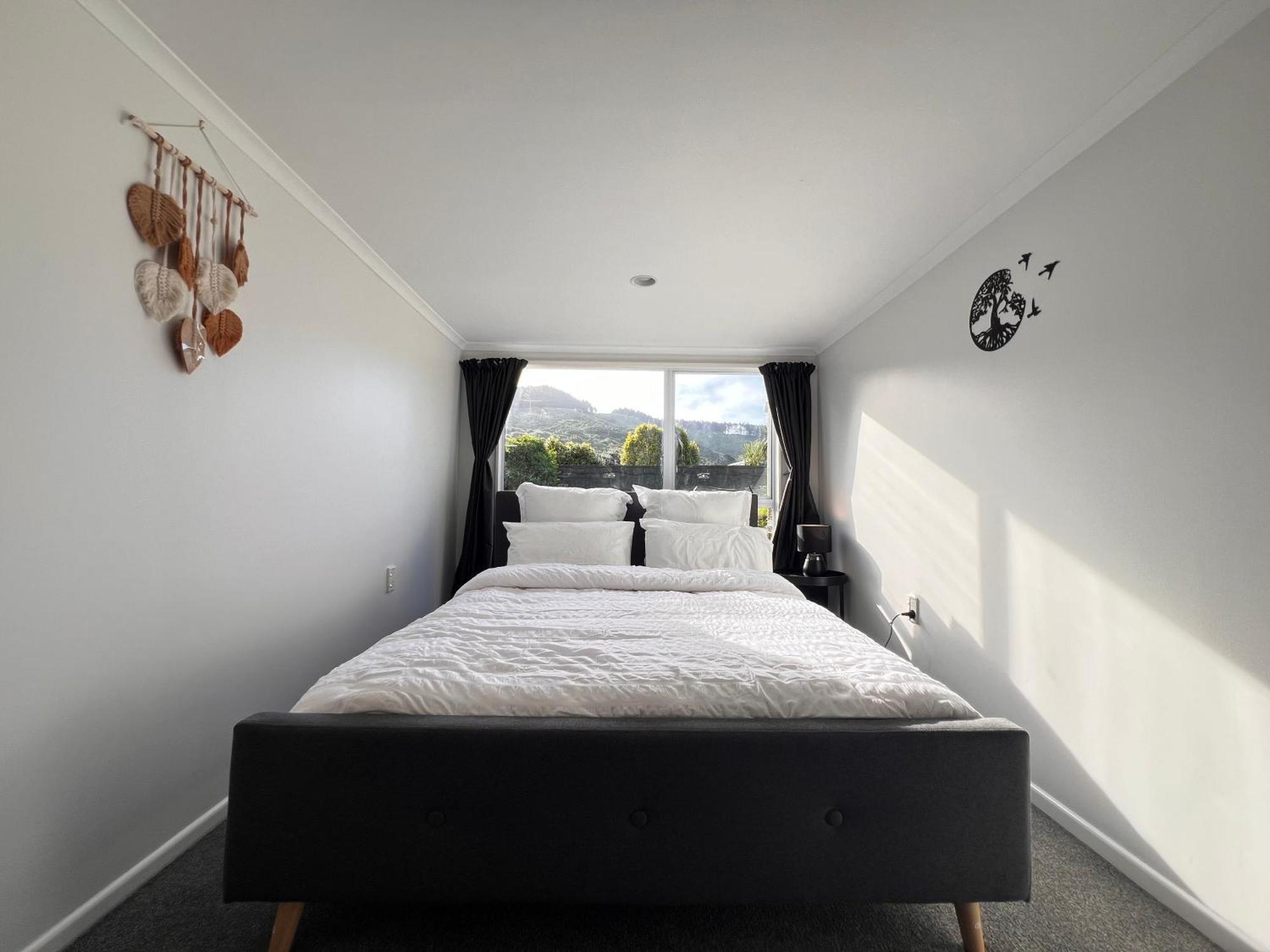 Hill View Abode Tawa Apartment Wellington Ngoại thất bức ảnh